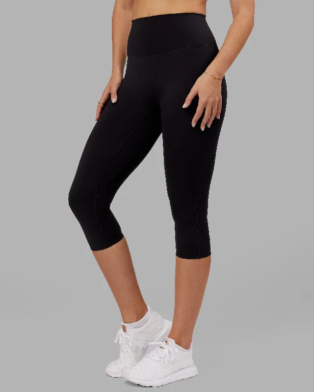 Elixir 3/4 Length Leggings - Black