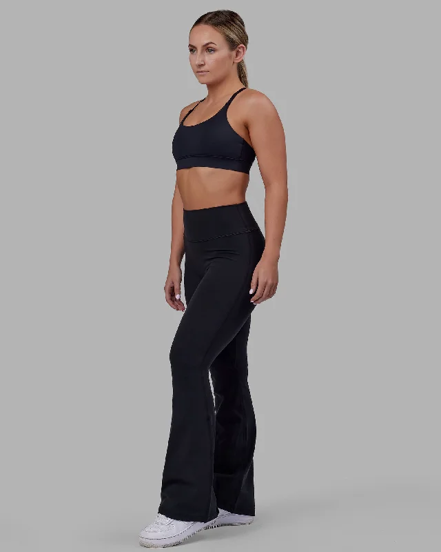 Everyday Flared Petite Leggings - Black